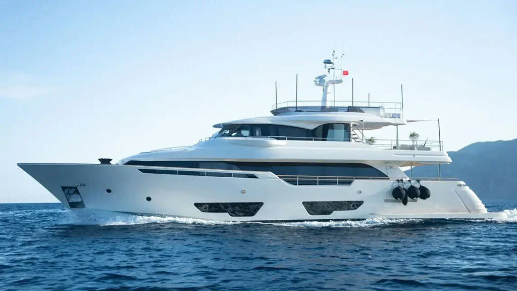 Milena, 28.3 m charter yacht